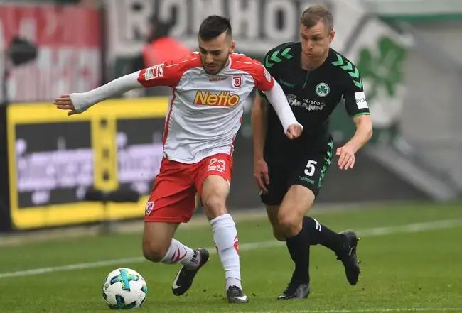 在转会窗口 在转会窗口