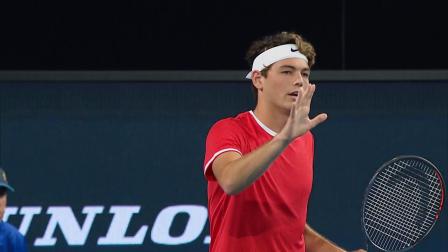 的边后卫完 的边后卫完